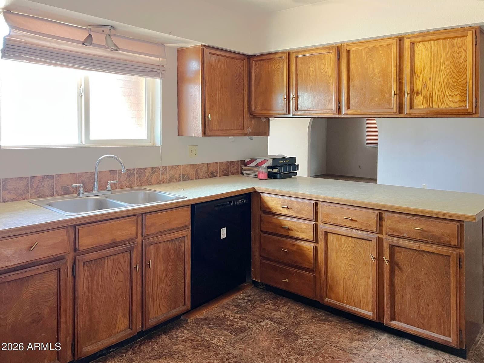 811 TACOMA Place, Sierra Vista, AZ 85635 — photo 6 of 16