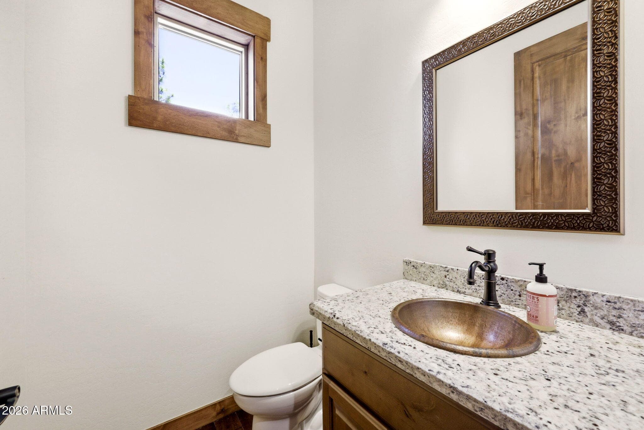 4471 W FALLING LEAF Road, Show Low, AZ 85901 — photo 16 of 45