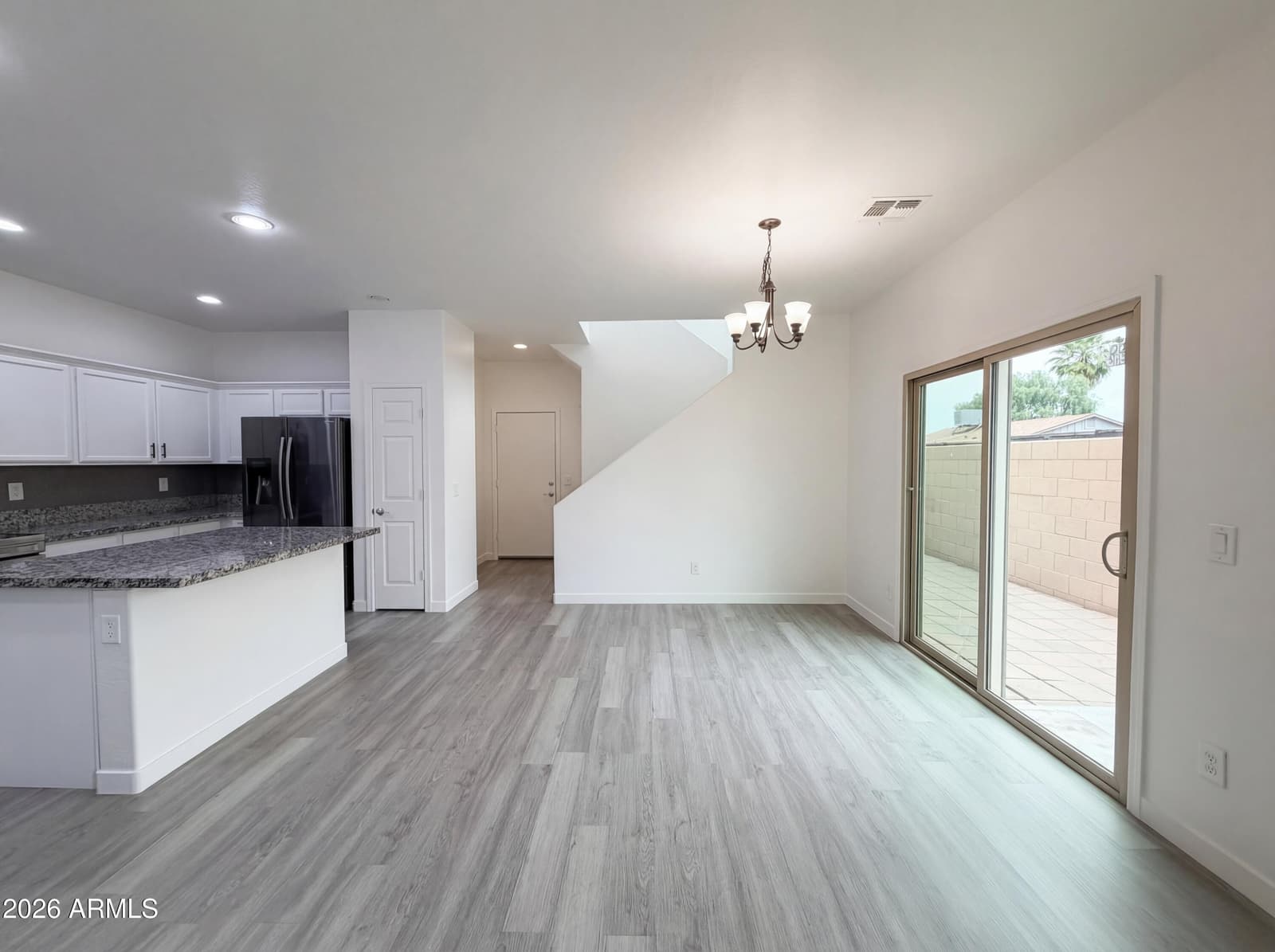 2739 N 73RD Drive, Phoenix, AZ 85035 — photo 8 of 21
