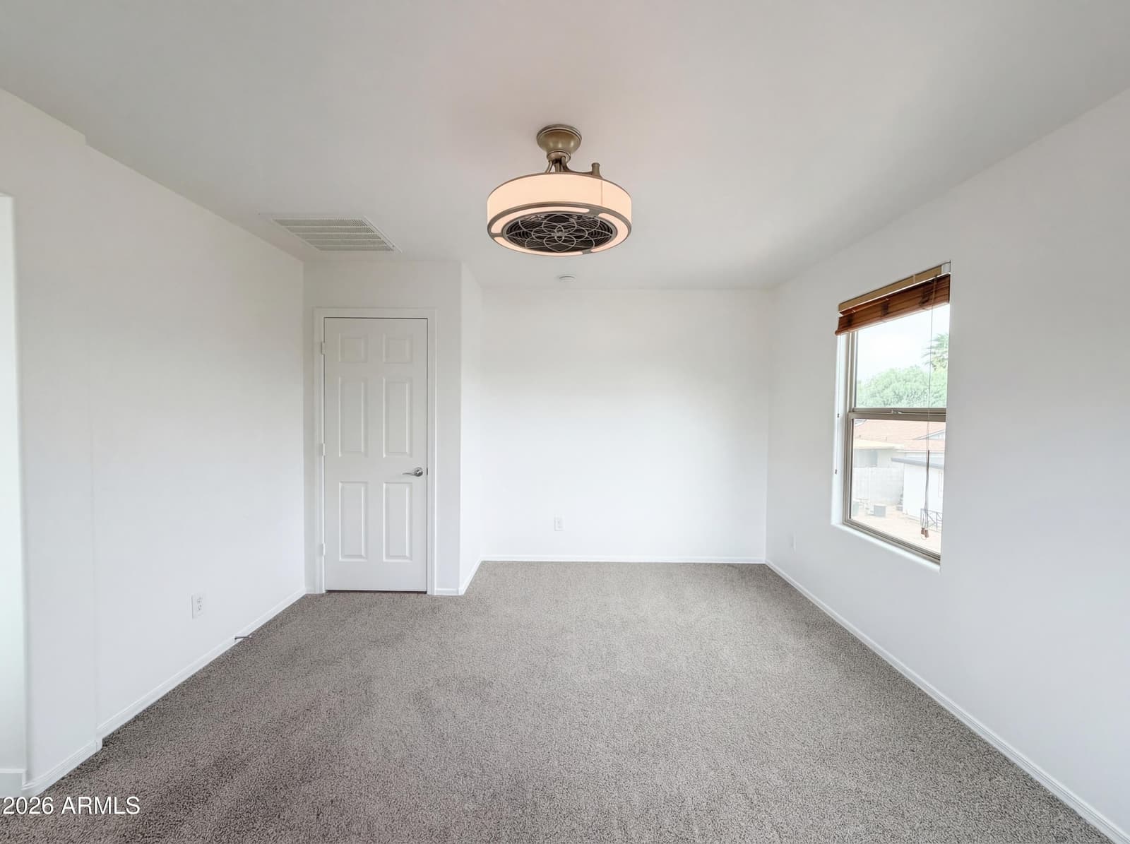 2739 N 73RD Drive, Phoenix, AZ 85035 — photo 13 of 21