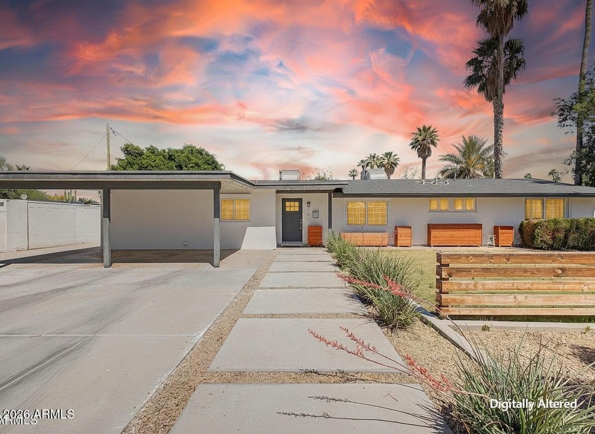 702 W Rose Lane, Phoenix, AZ 85013 — photo 2 of 39