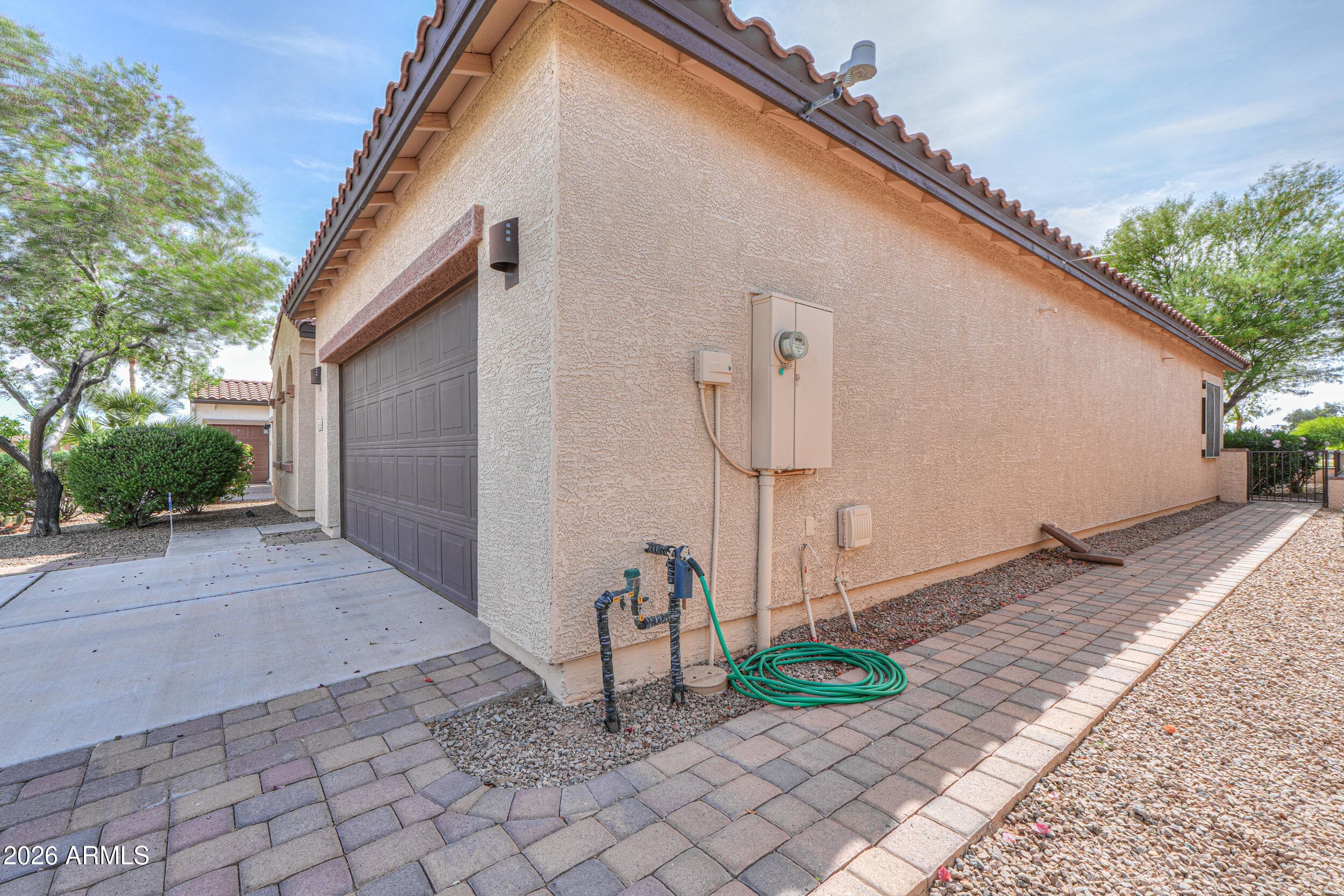 17 S ALAMOSA Avenue, Casa Grande, AZ 85194 — photo 5 of 61
