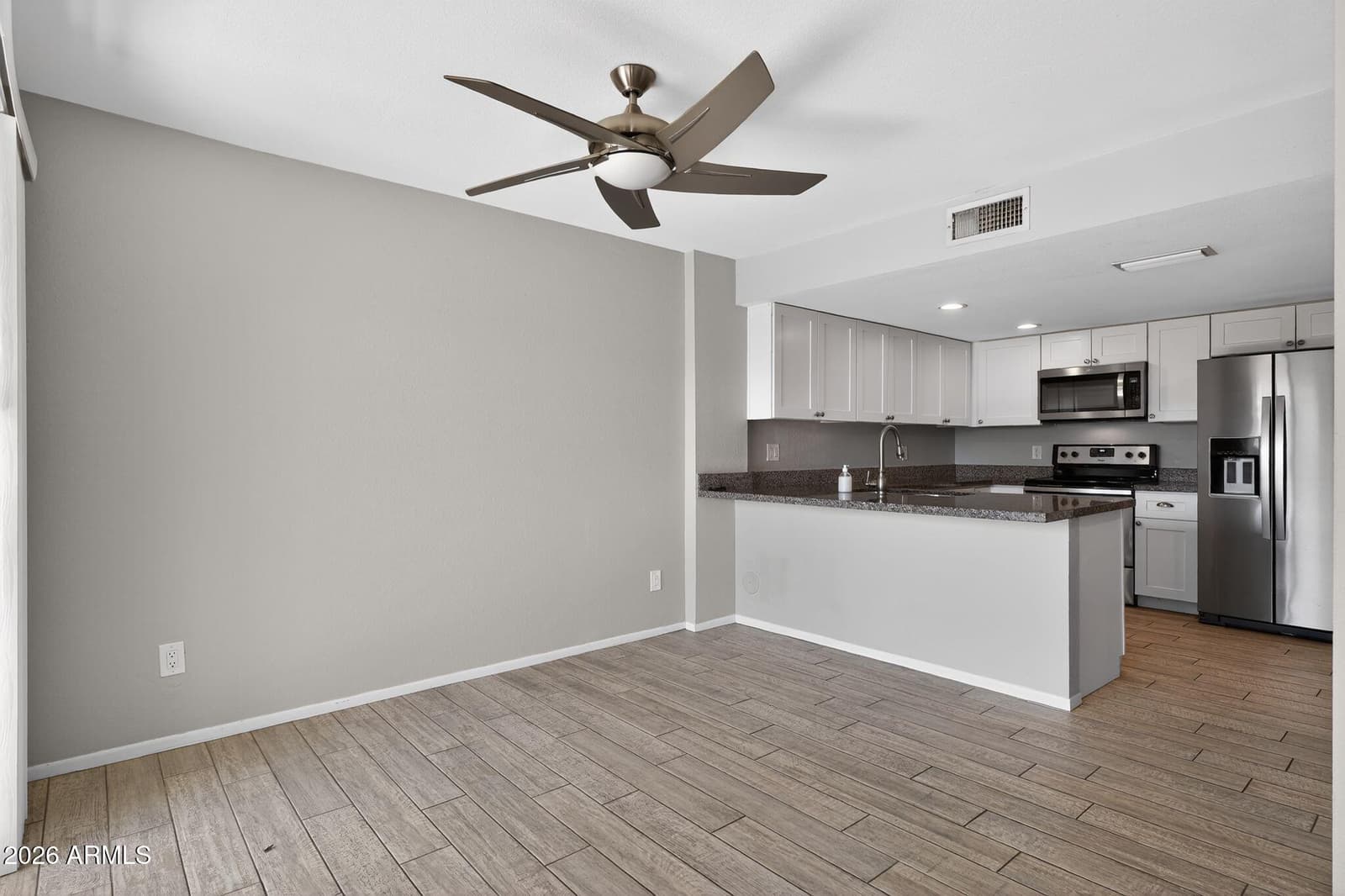 11609 S Maze Court, Phoenix, AZ 85044 — photo 8 of 14