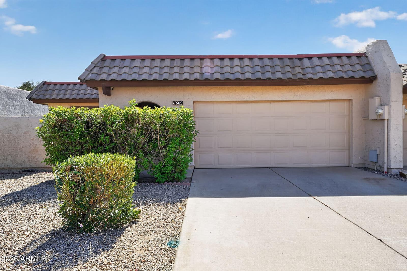 11609 S Maze Court, Phoenix, AZ 85044 — photo 3 of 14