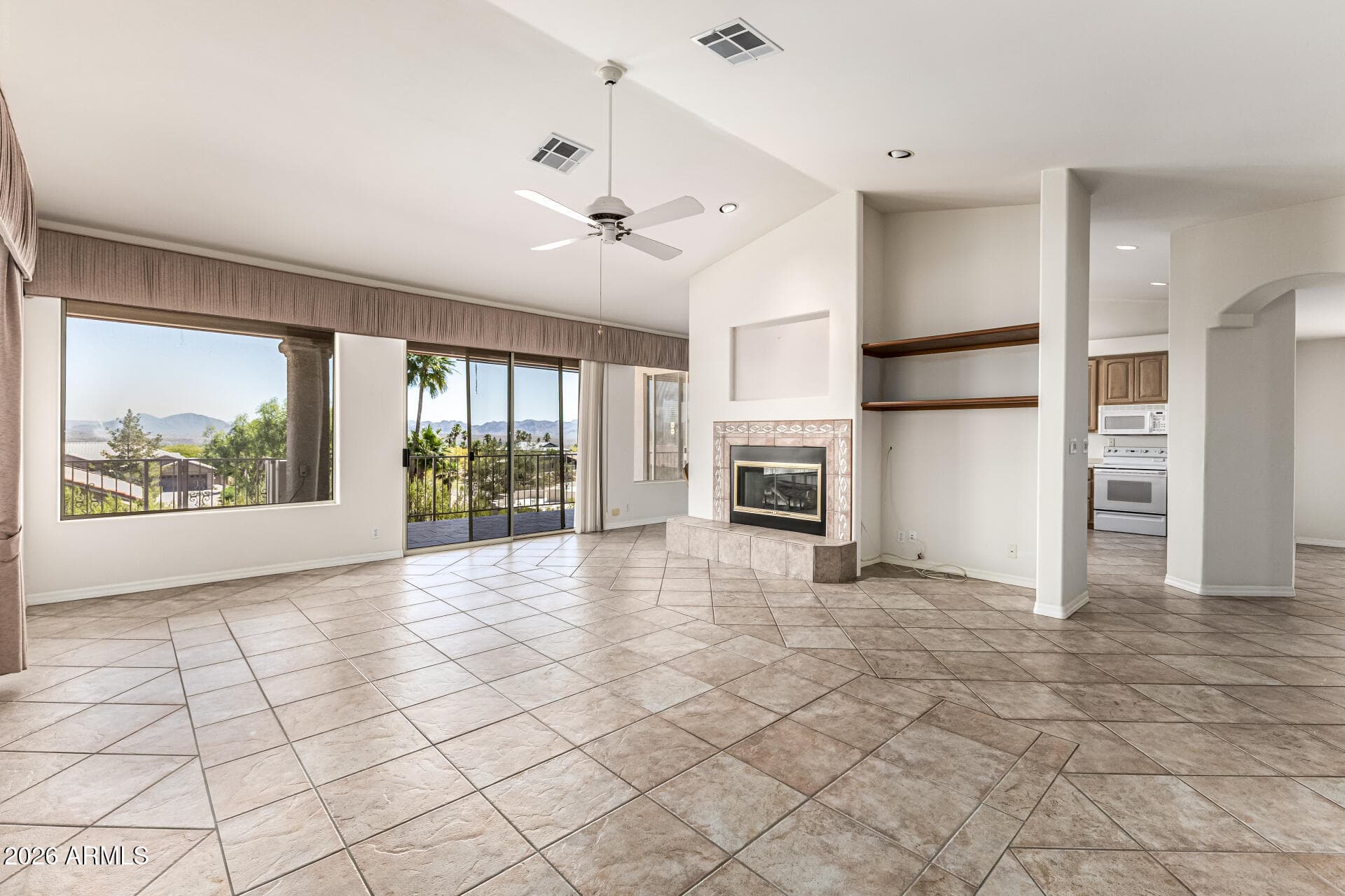 11203 N PHEASANT Plaza, Fountain Hills, AZ 85268 — photo 9 of 66