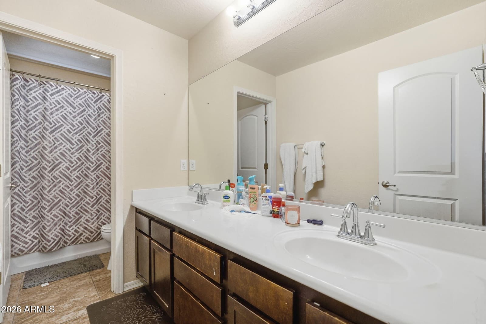 5603 S 27TH Drive, Phoenix, AZ 85041 — photo 24 of 27