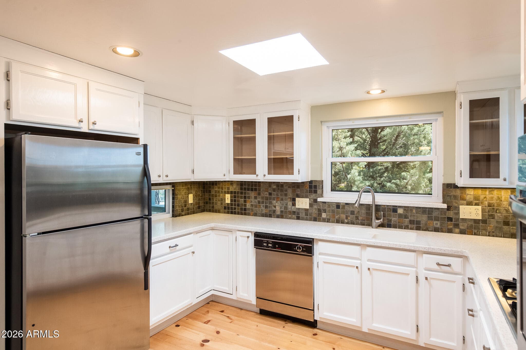 25 BUENA VISTA Lane, Sedona, AZ 86336 — photo 16 of 60