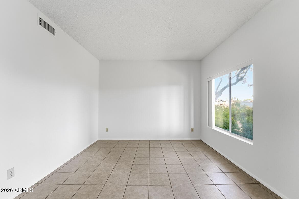 4114 E Union Hills Drive 1004, Phoenix, AZ 85050 — photo 26 of 52