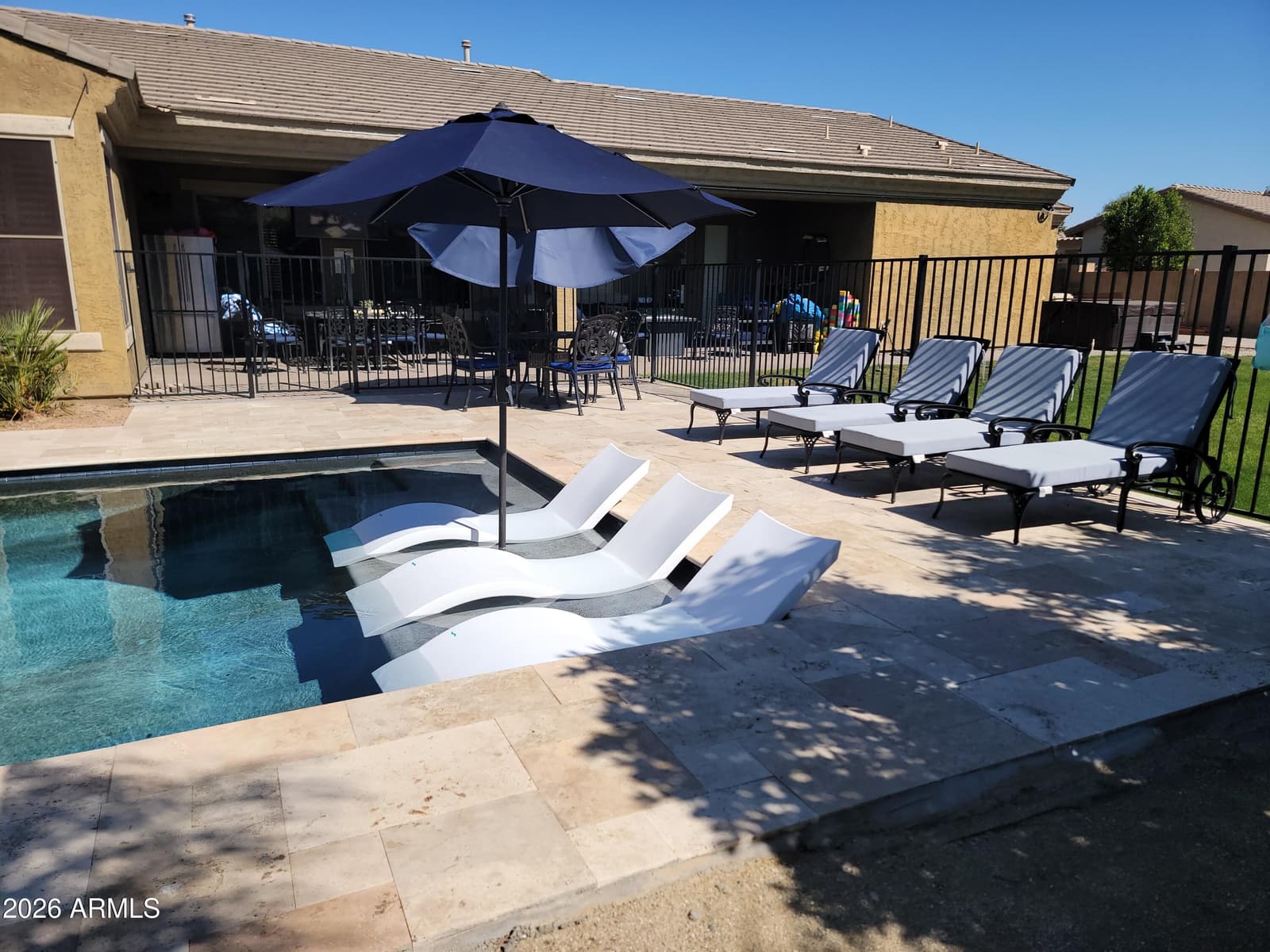 8115 W SAN MIGUEL Avenue, Glendale, AZ 85303 — photo 3 of 38
