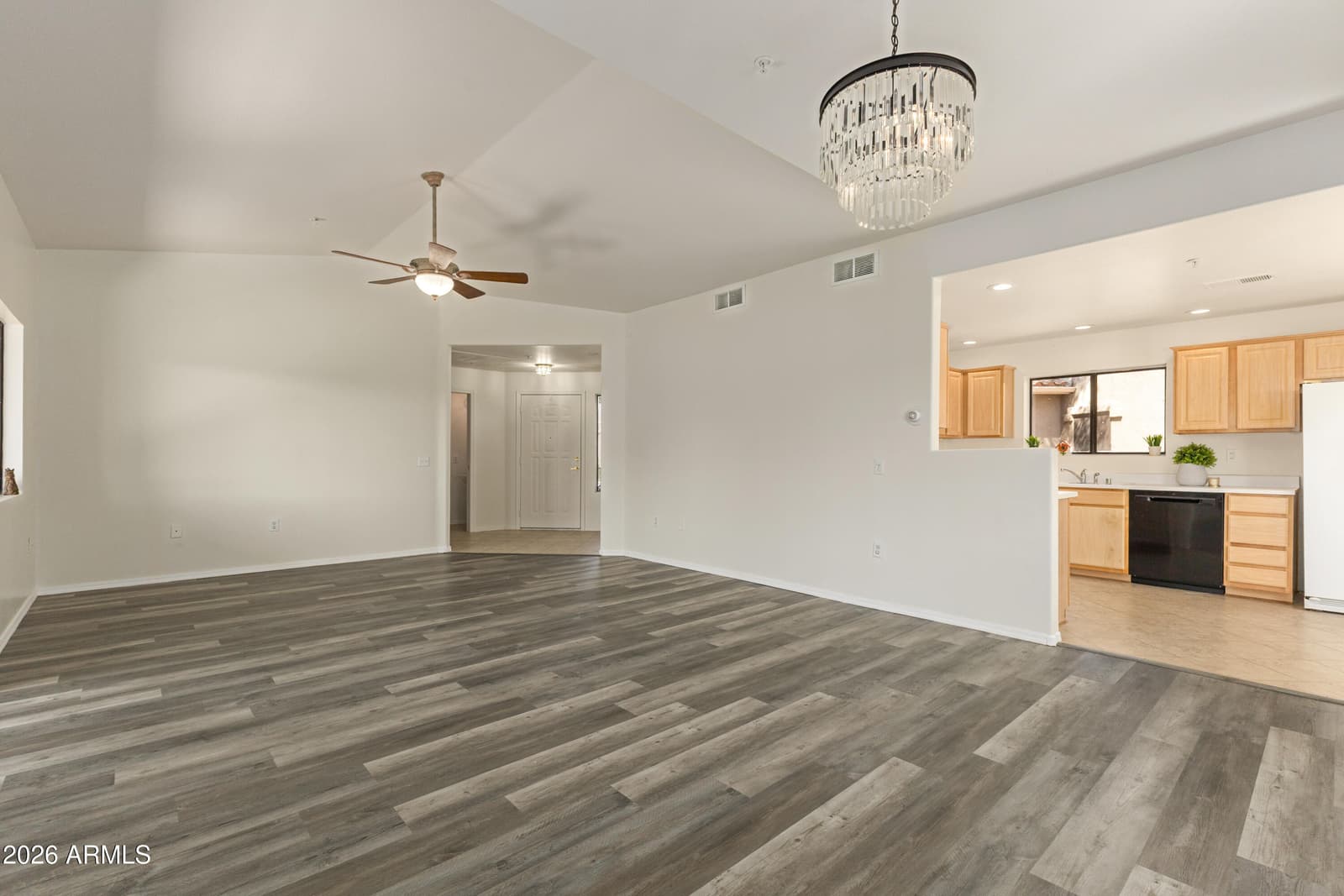 15225 N 100TH Street 2210, Scottsdale, AZ 85260 — photo 4 of 30