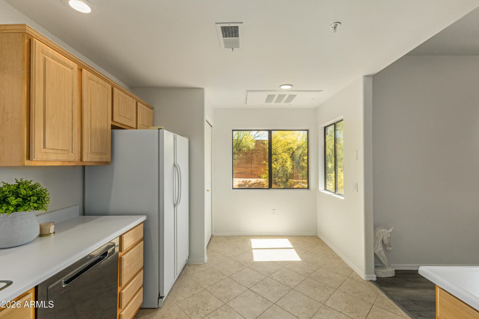 15225 N 100TH Street 2210, Scottsdale, AZ 85260 — photo 10 of 30