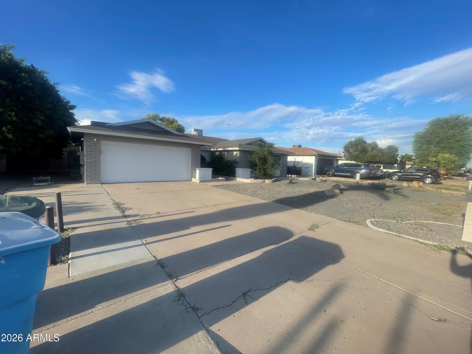 4020 W SWEETWATER Avenue, Phoenix, AZ 85029 — photo 4 of 43