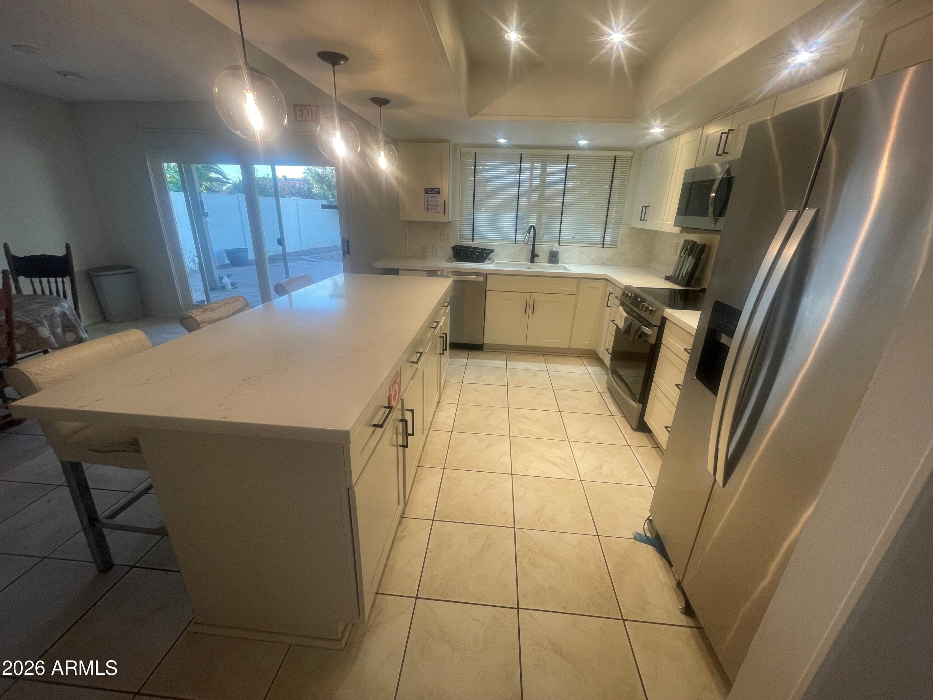 4020 W SWEETWATER Avenue, Phoenix, AZ 85029 — photo 11 of 43