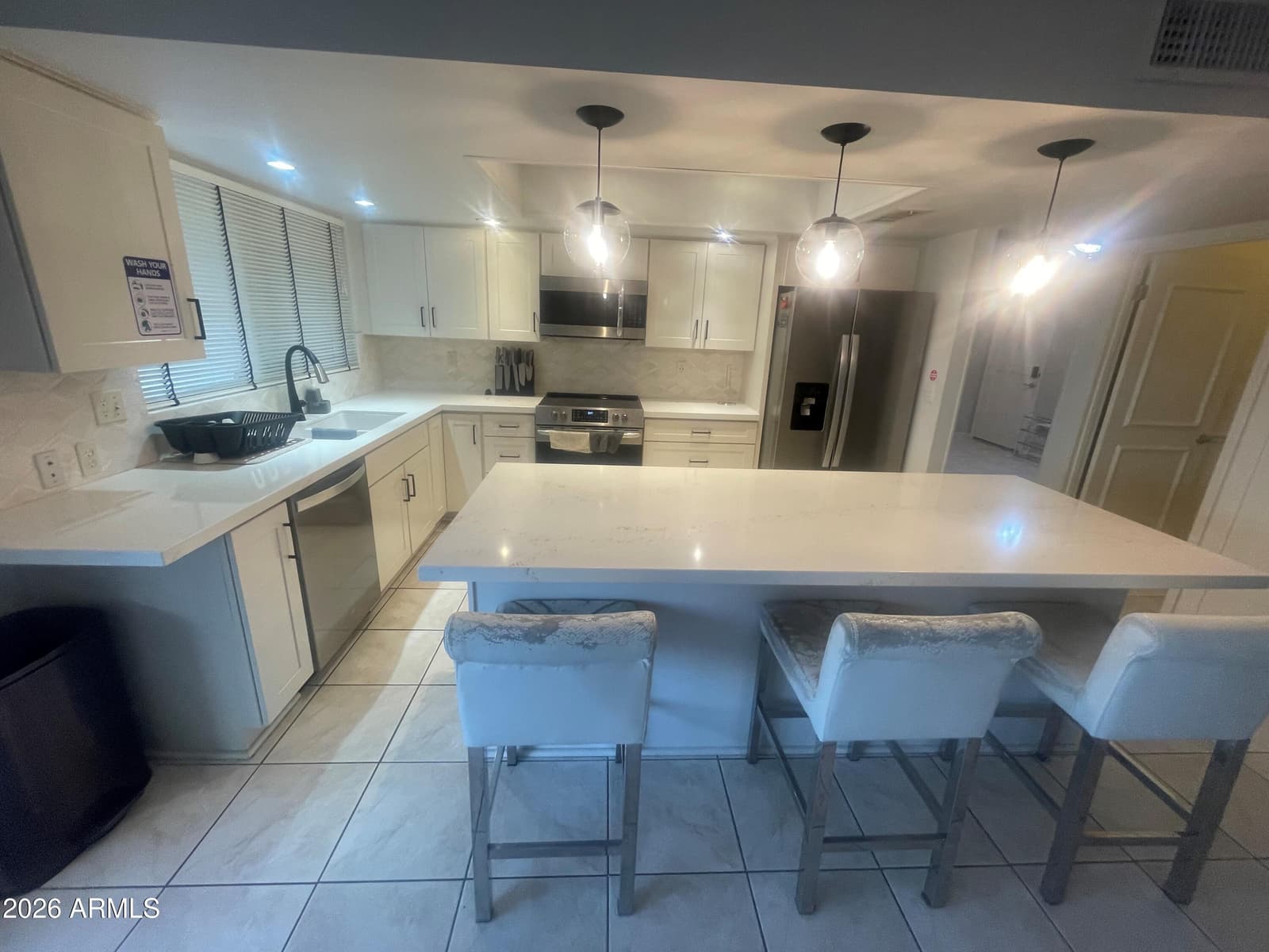 4020 W SWEETWATER Avenue, Phoenix, AZ 85029 — photo 14 of 43
