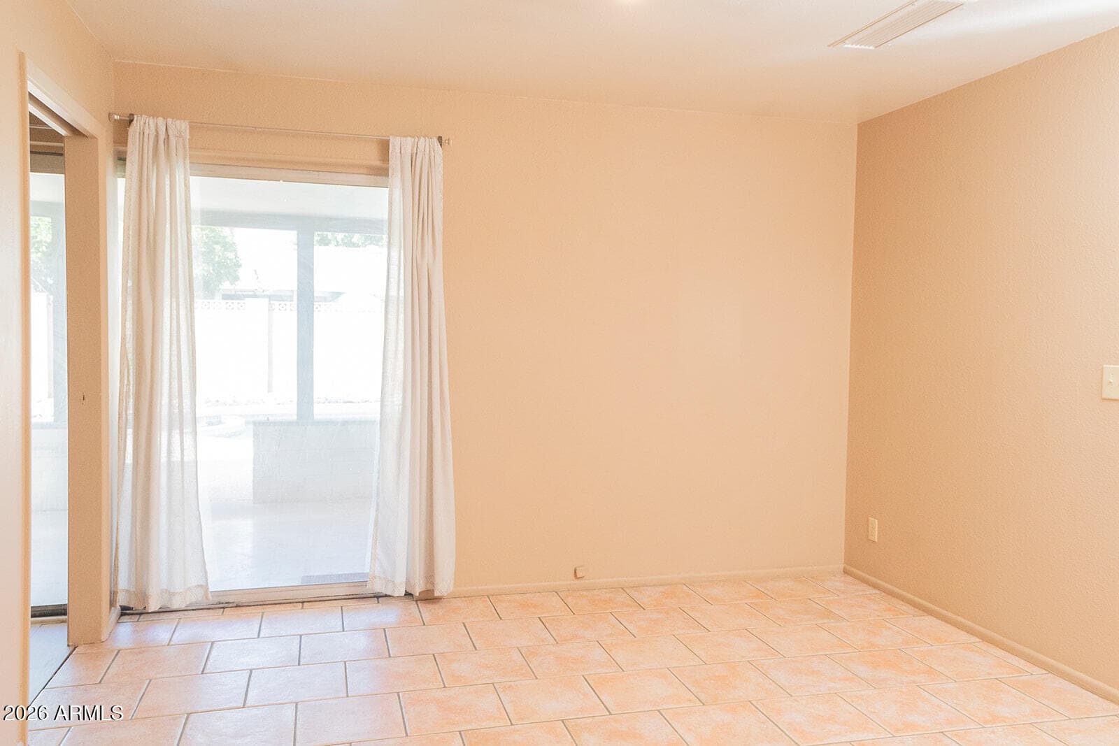 3502 W NORTHVIEW Avenue, Phoenix, AZ 85051 — photo 11 of 44