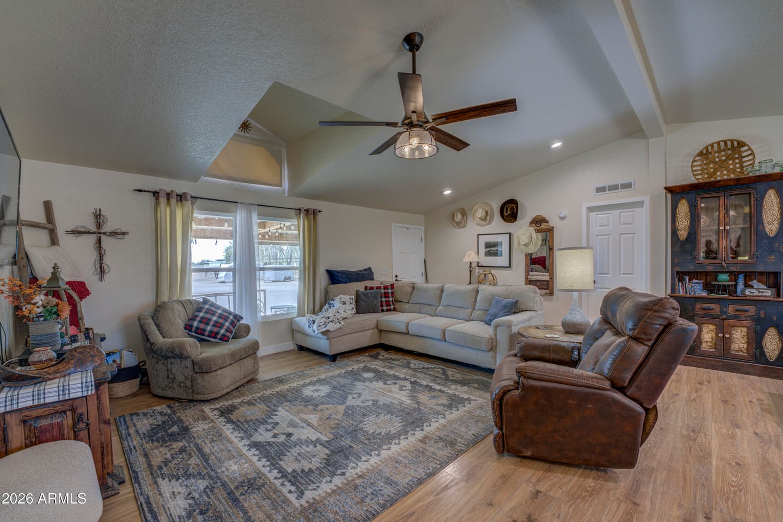 4125 E PINNACLE VISTA Drive, Cave Creek, AZ 85331 — photo 6 of 43