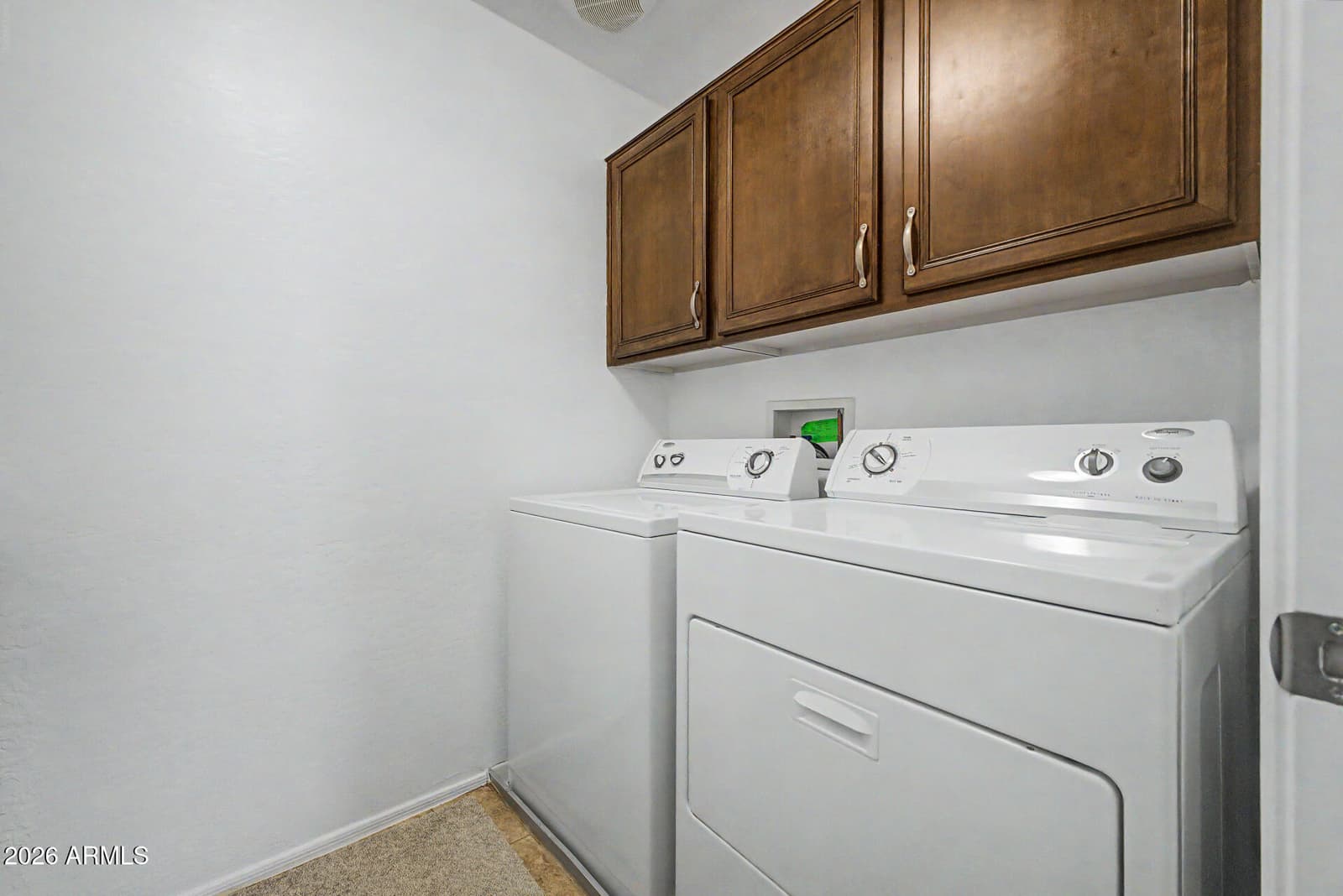 2323 W HUNTER Court, Phoenix, AZ 85085 — photo 28 of 33