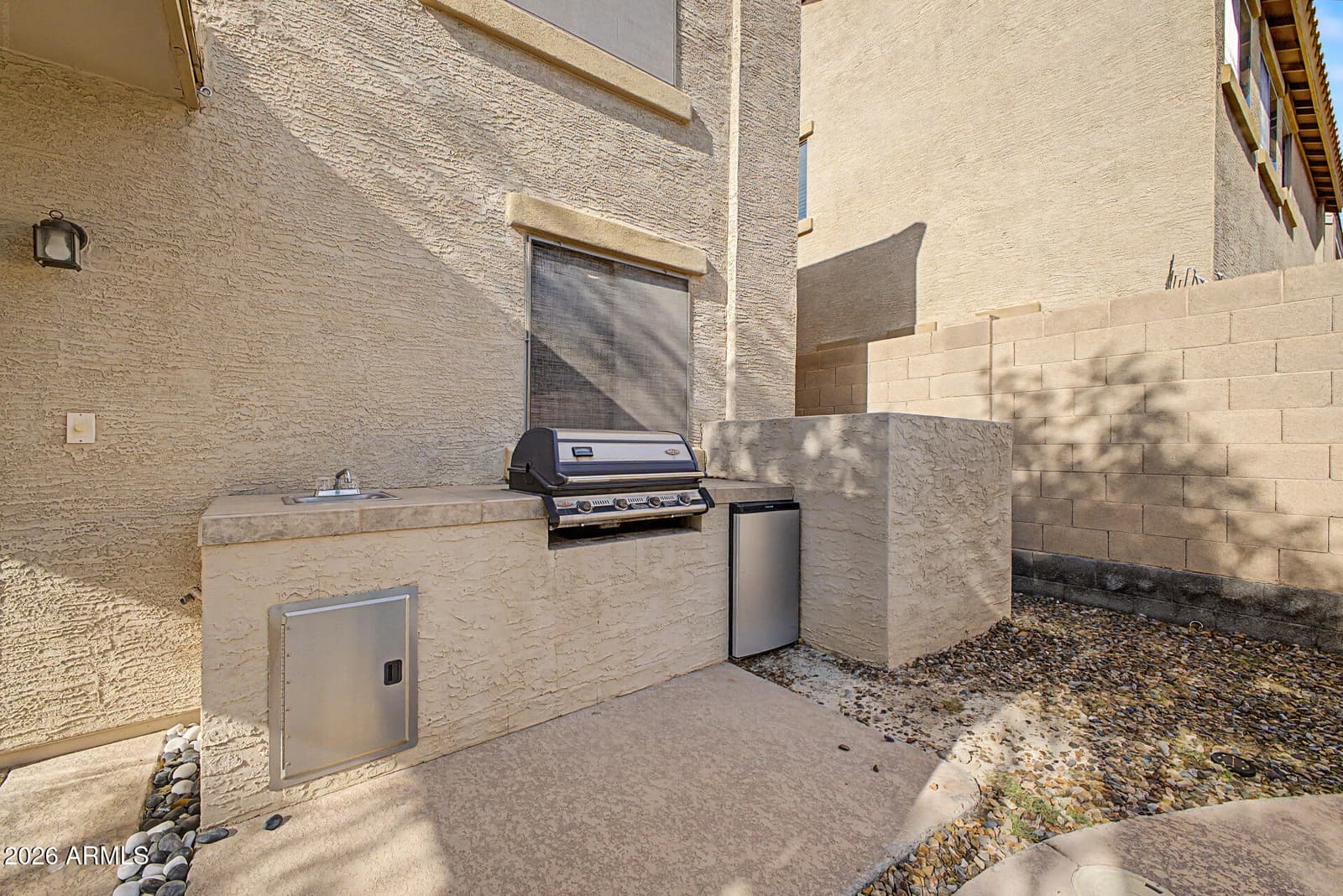 2323 W HUNTER Court, Phoenix, AZ 85085 — photo 32 of 33