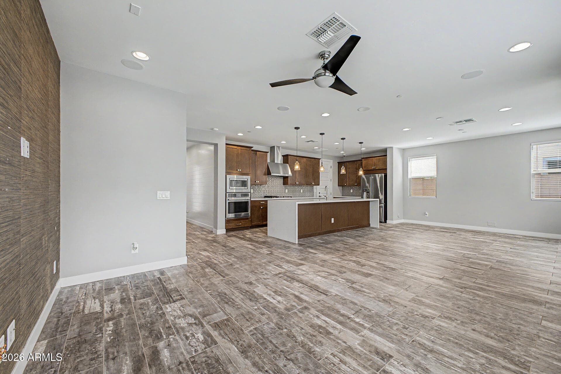 1840 S FOLLETT Way, Gilbert, AZ 85295 — photo 8 of 46