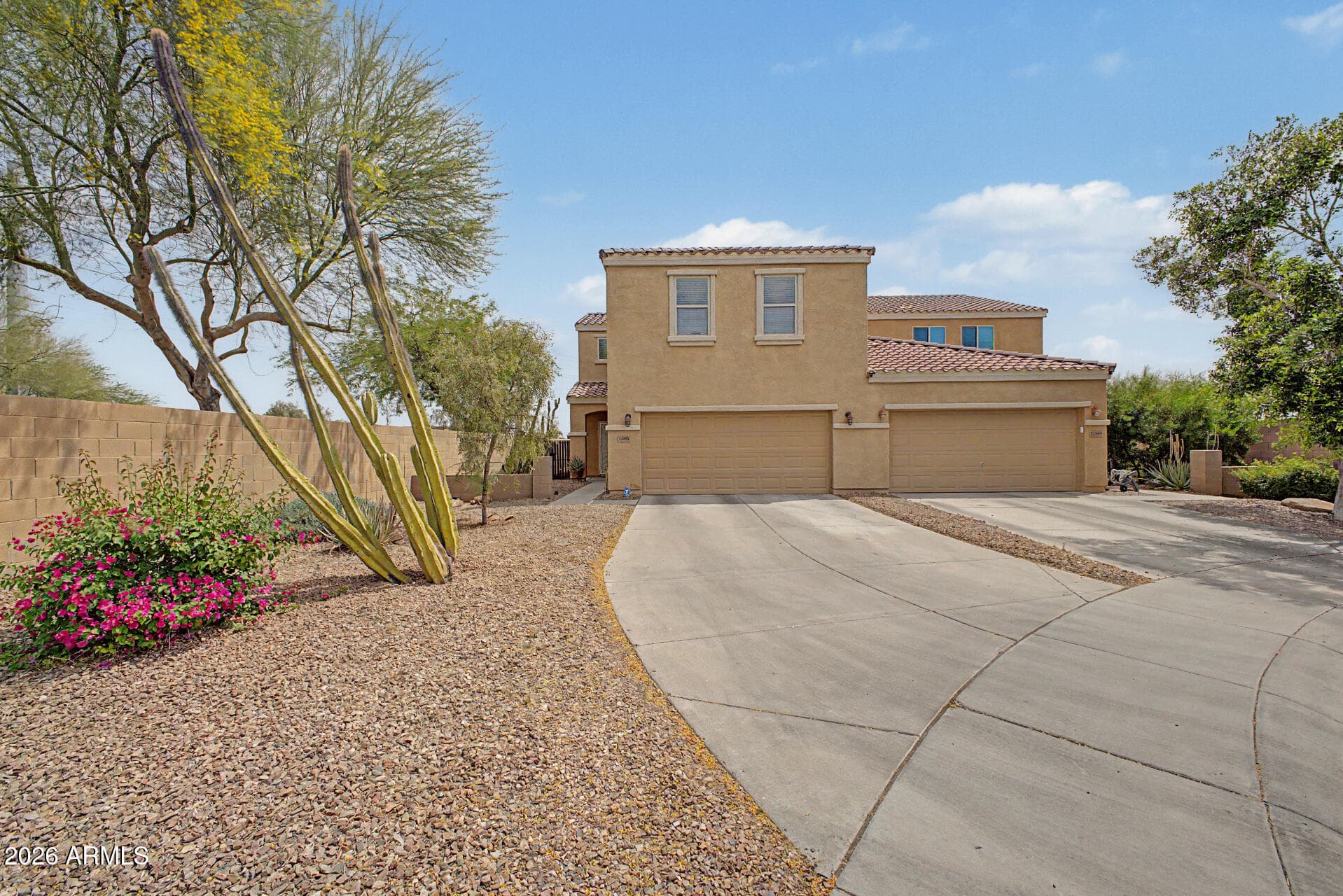 12983 N 87TH Lane, Peoria, AZ 85381 — photo 1 of 34