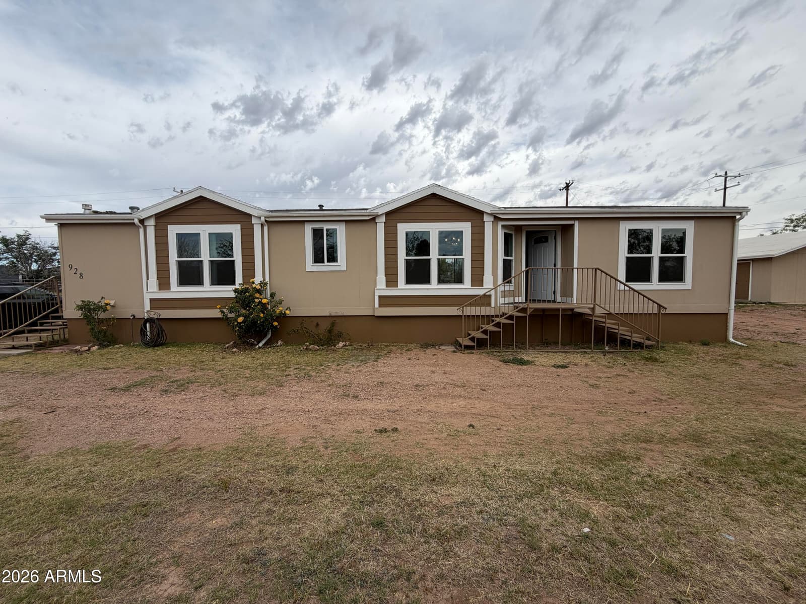 928 W AUSTIN Street, Bisbee, AZ 85603 — photo 2 of 29