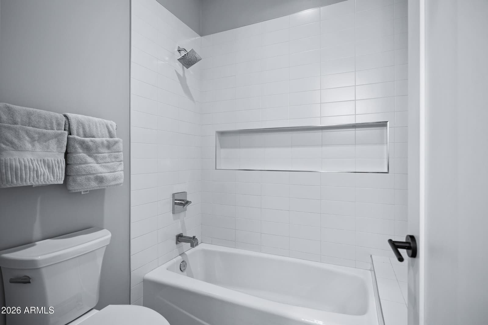 3550 E OREGON Avenue, Phoenix, AZ 85018 — photo 22 of 44
