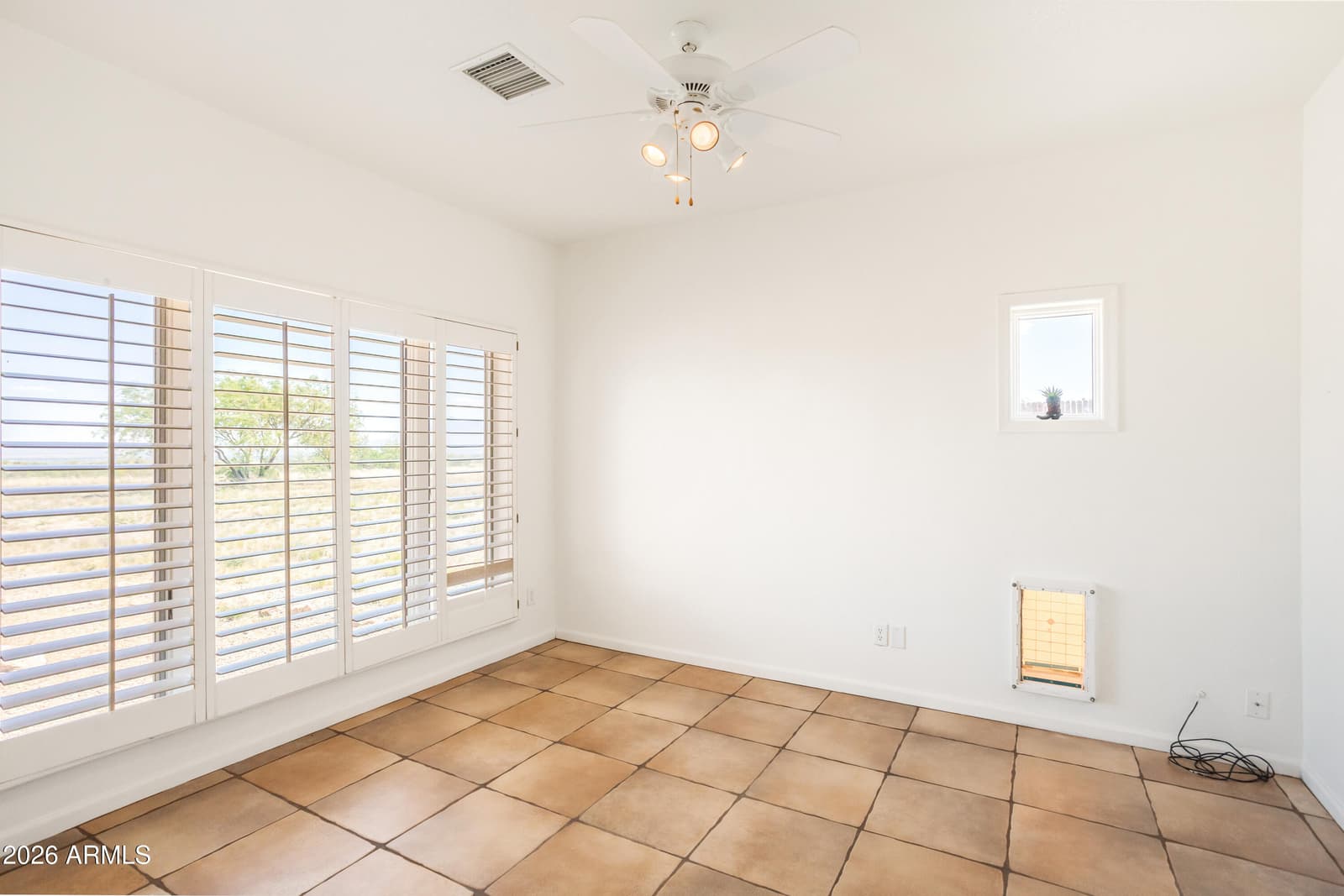 9354 S DEER RIDGE Trail, Hereford, AZ 85615 — photo 19 of 54