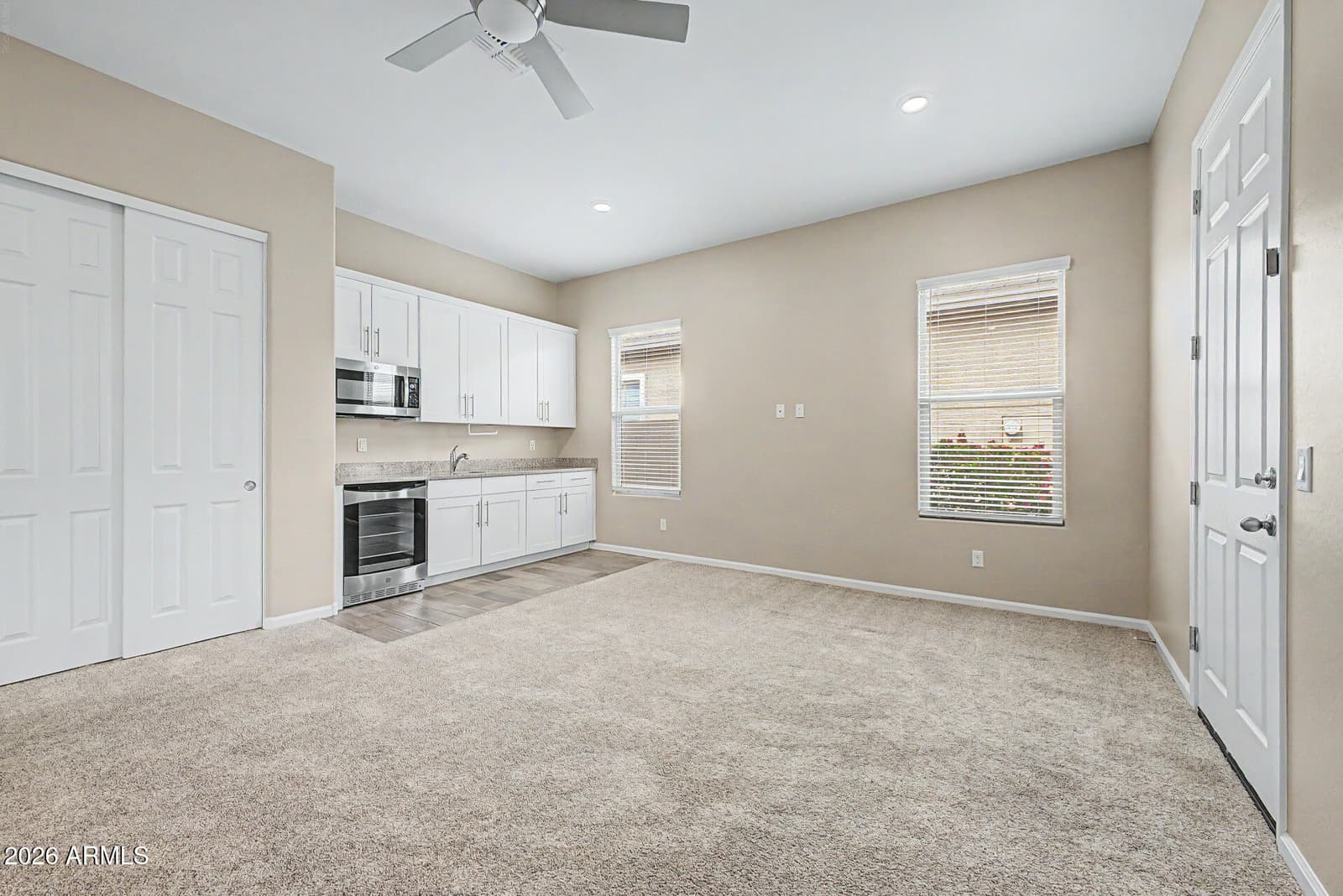 6618 W MADRE DEL ORO Drive, Phoenix, AZ 85083 — photo 11 of 50
