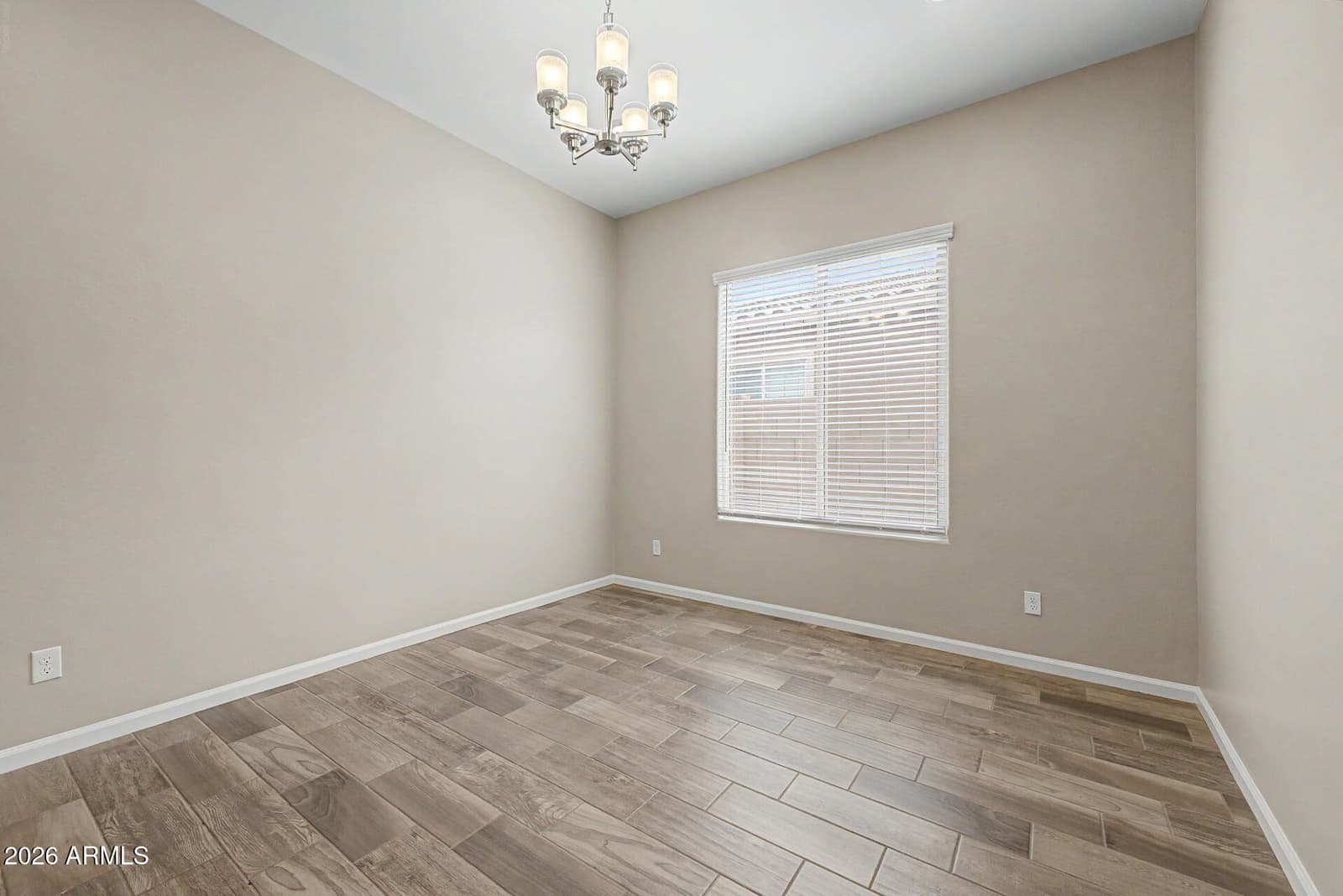 6618 W MADRE DEL ORO Drive, Phoenix, AZ 85083 — photo 17 of 50