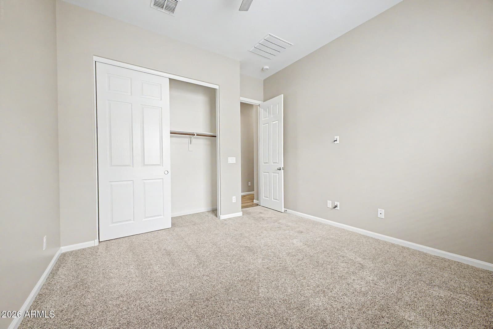 6618 W MADRE DEL ORO Drive, Phoenix, AZ 85083 — photo 29 of 50