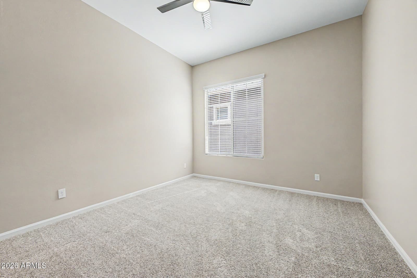 6618 W MADRE DEL ORO Drive, Phoenix, AZ 85083 — photo 30 of 50