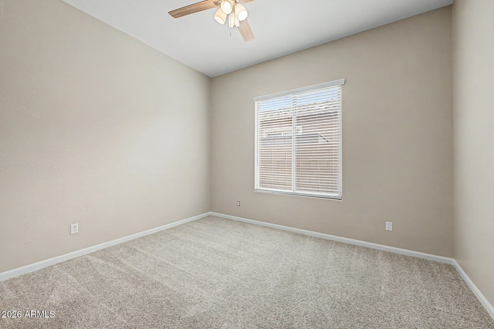 6618 W MADRE DEL ORO Drive, Phoenix, AZ 85083 — photo 32 of 50