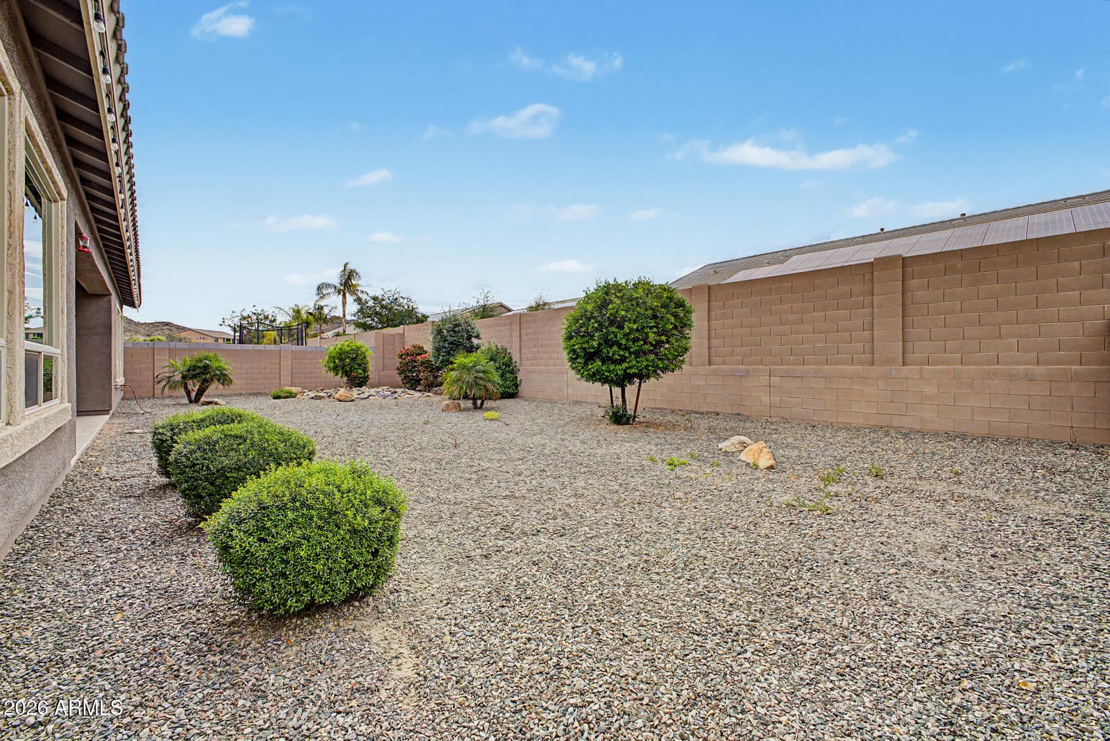 6618 W MADRE DEL ORO Drive, Phoenix, AZ 85083 — photo 40 of 50