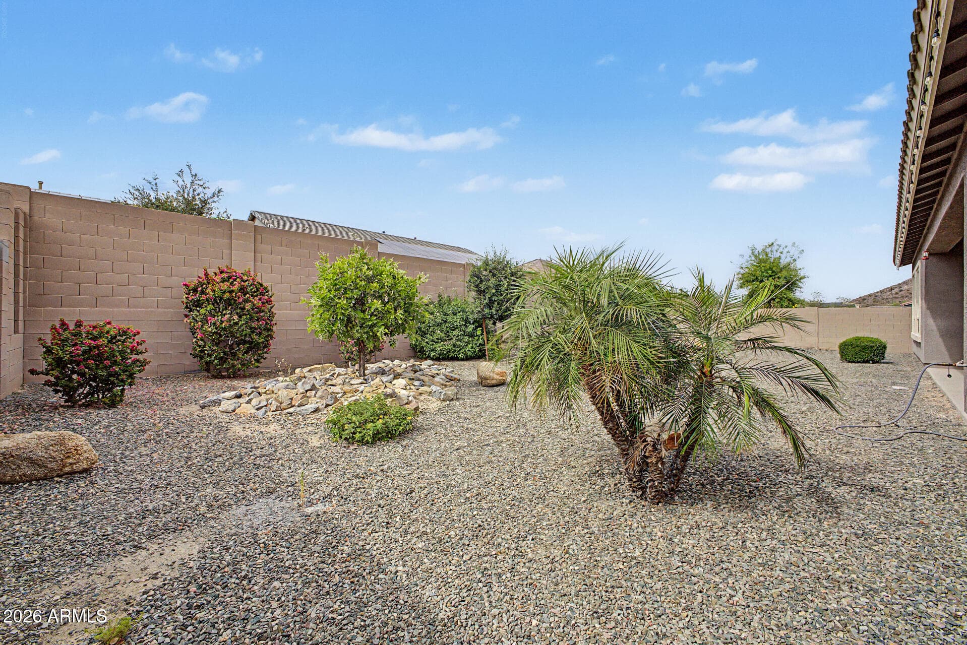 6618 W MADRE DEL ORO Drive, Phoenix, AZ 85083 — photo 47 of 50