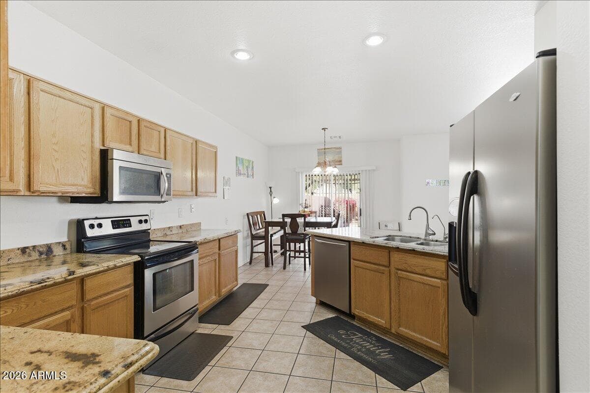 4740 E MOUNTAIN VISTA Drive, Phoenix, AZ 85048 — photo 8 of 31
