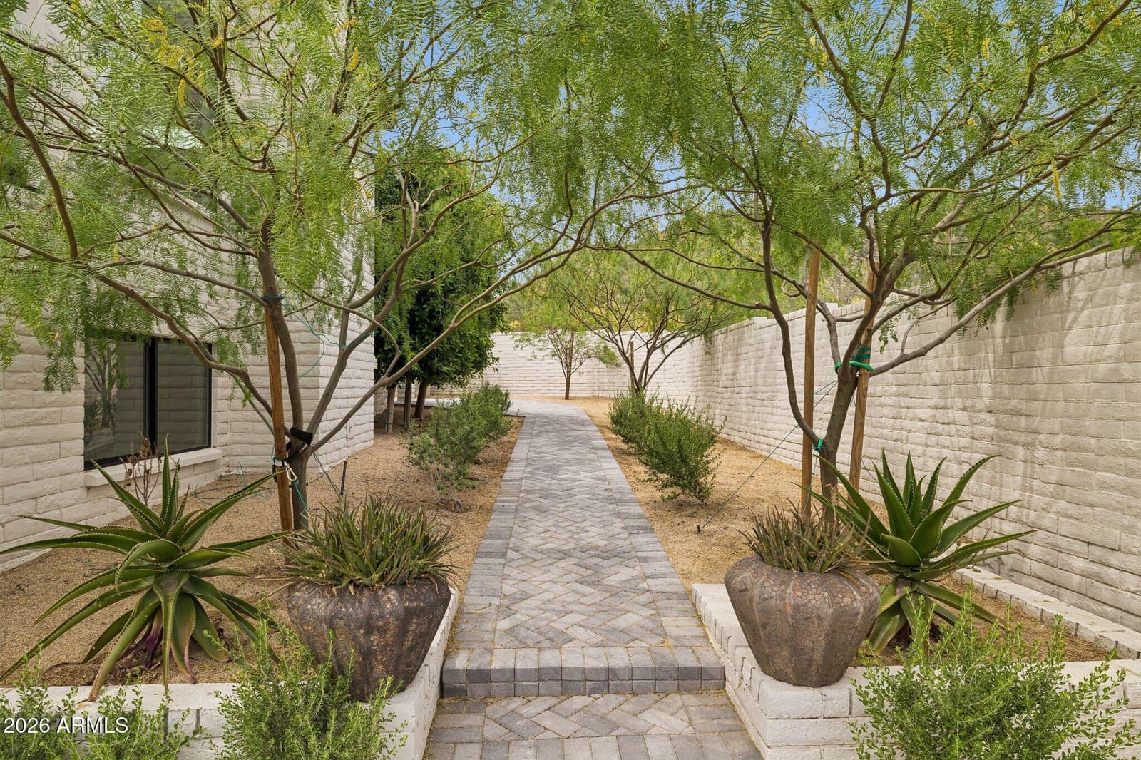 5801 E SURREY Drive, Cave Creek, AZ 85331 — photo 5 of 62