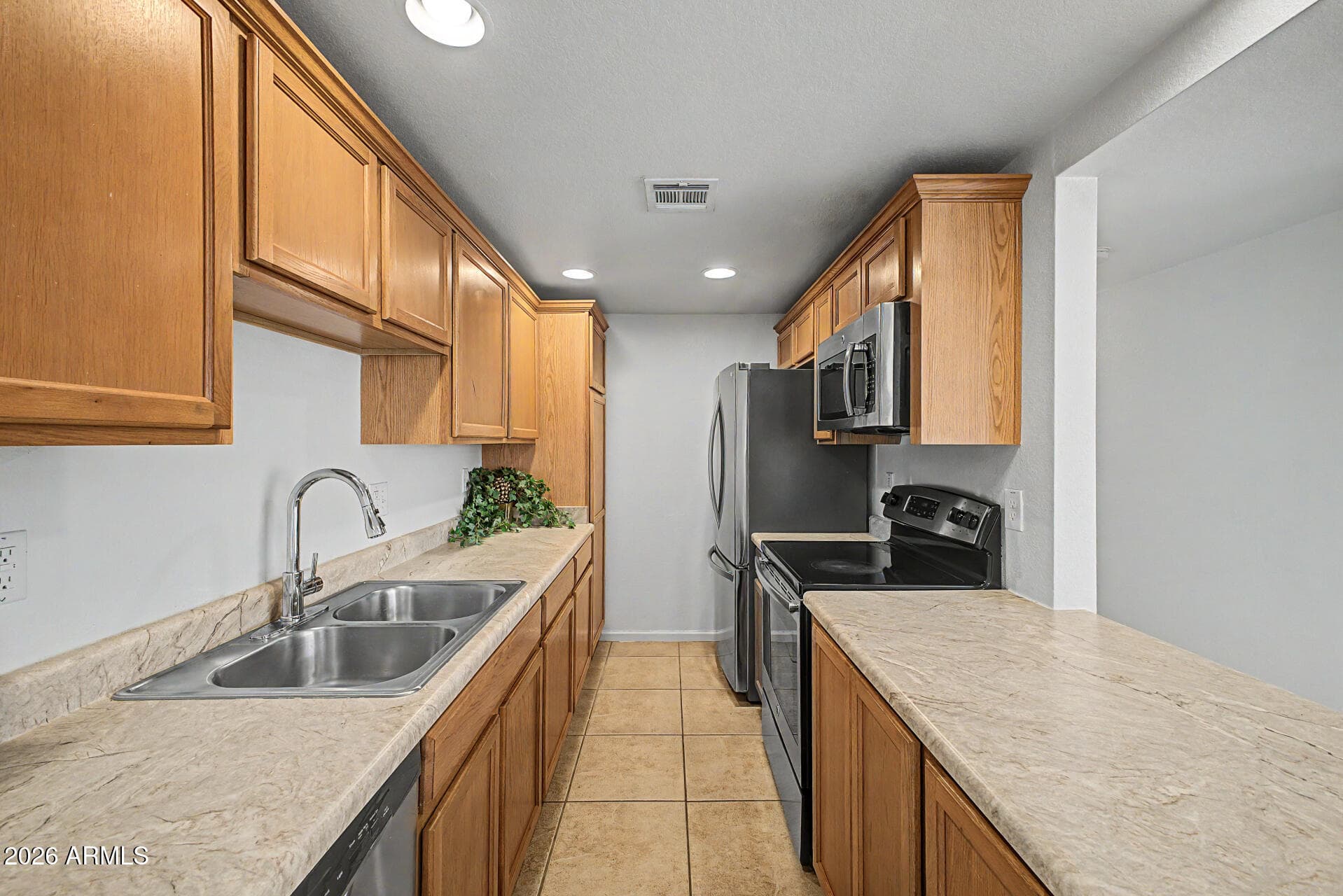 424 W BROWN Road 225, Mesa, AZ 85201 — photo 12 of 44