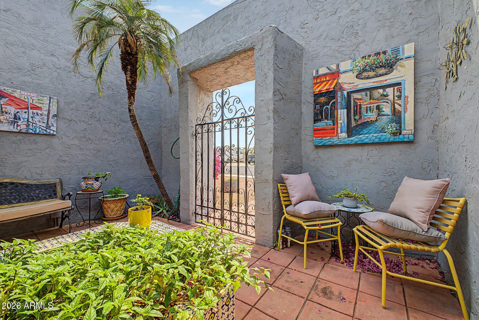 5720 W FRIER Drive W, Glendale, AZ 85301 — photo 4 of 28