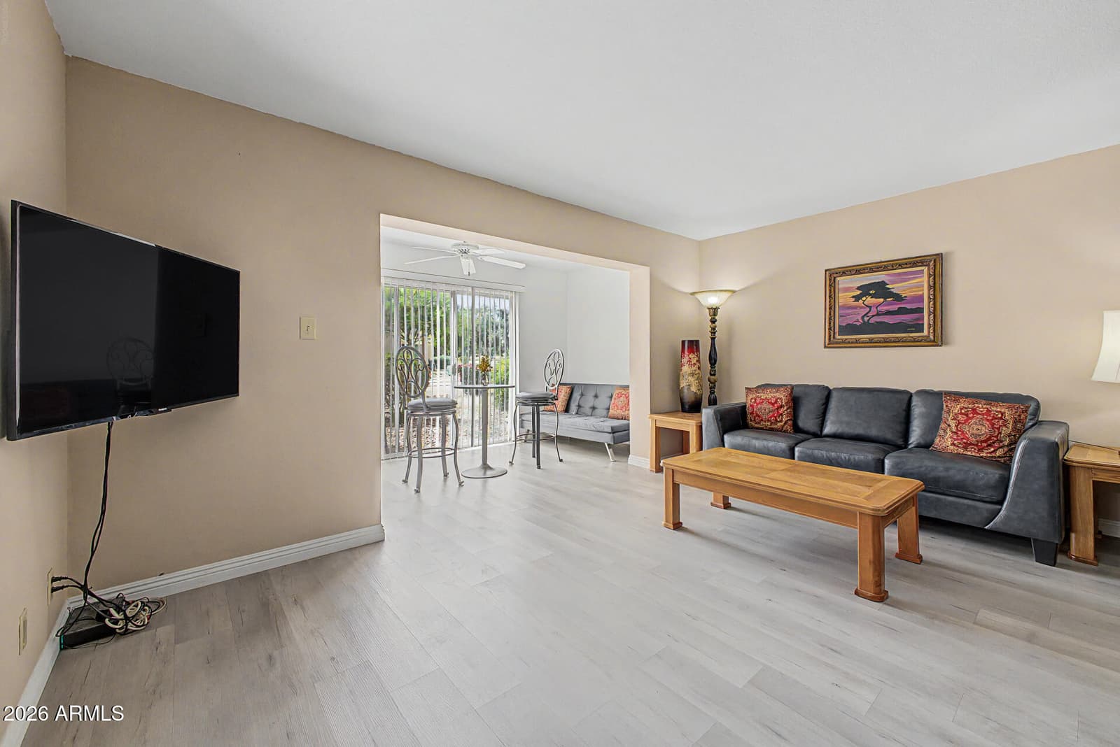 10862 N Fairway Court E, Sun City, AZ 85351 — photo 5 of 37