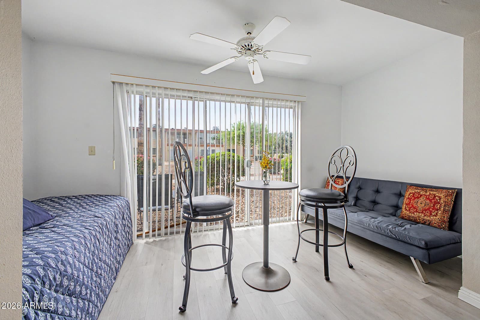 10862 N Fairway Court E, Sun City, AZ 85351 — photo 6 of 37