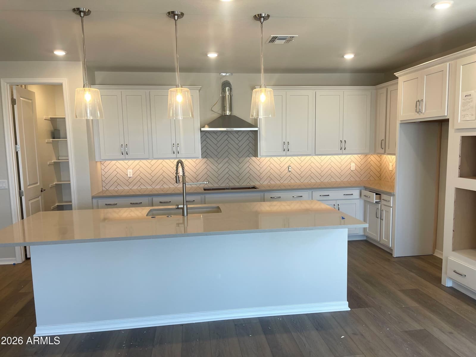 9968 W AVALON Drive, Avondale, AZ 85392 — photo 3 of 25