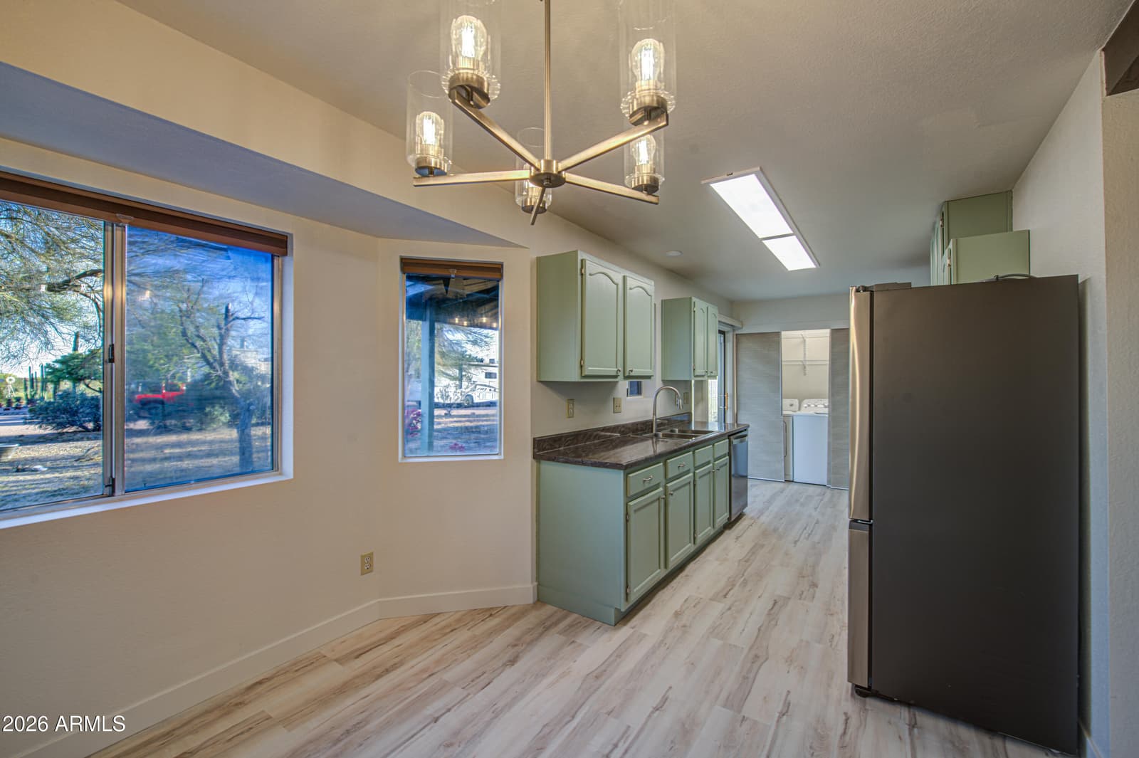 1350 N BOYD Road, Apache Junction, AZ 85119 — photo 8 of 32