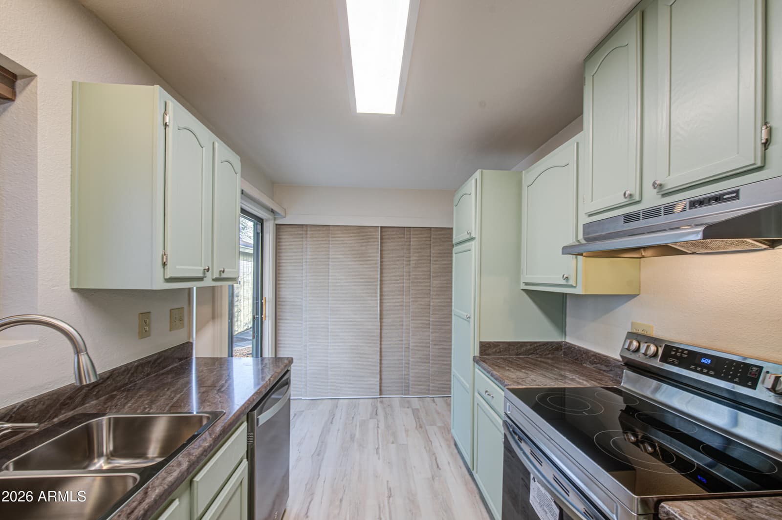 1350 N BOYD Road, Apache Junction, AZ 85119 — photo 13 of 32