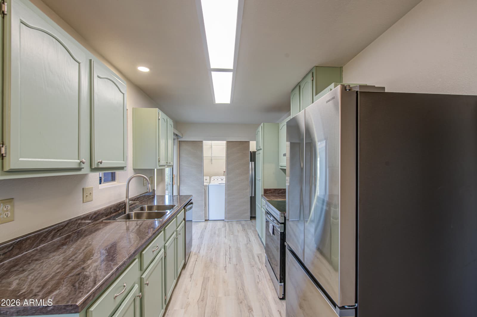 1350 N BOYD Road, Apache Junction, AZ 85119 — photo 10 of 32