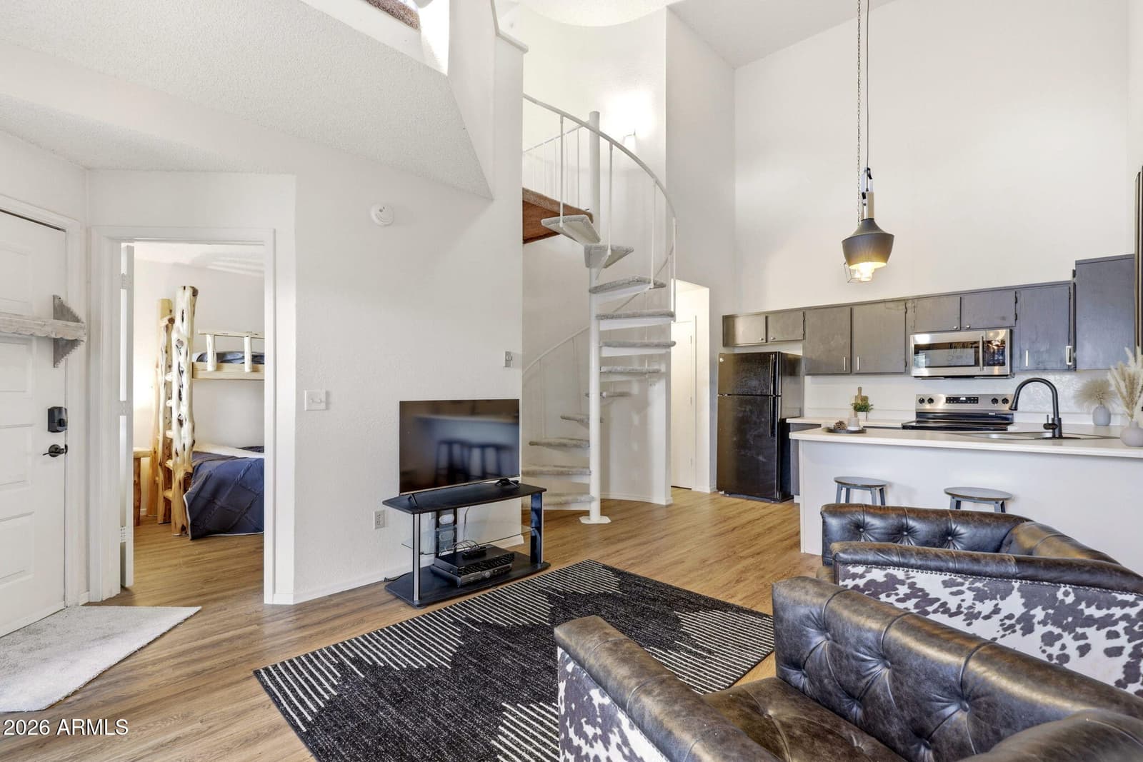 2700 S WHITE MOUNTAIN Road 1025, Show Low, AZ 85901 — photo 1 of 23