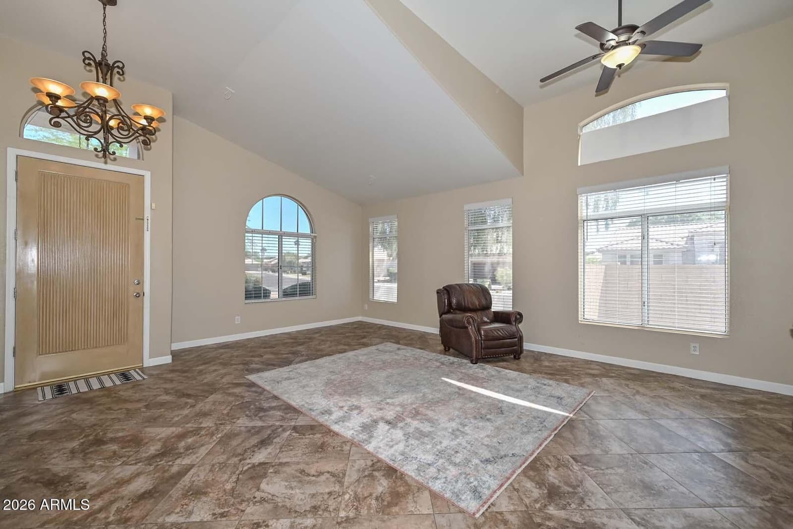 7444 W FOOTHILL Drive, Glendale, AZ 85310 — photo 9 of 46