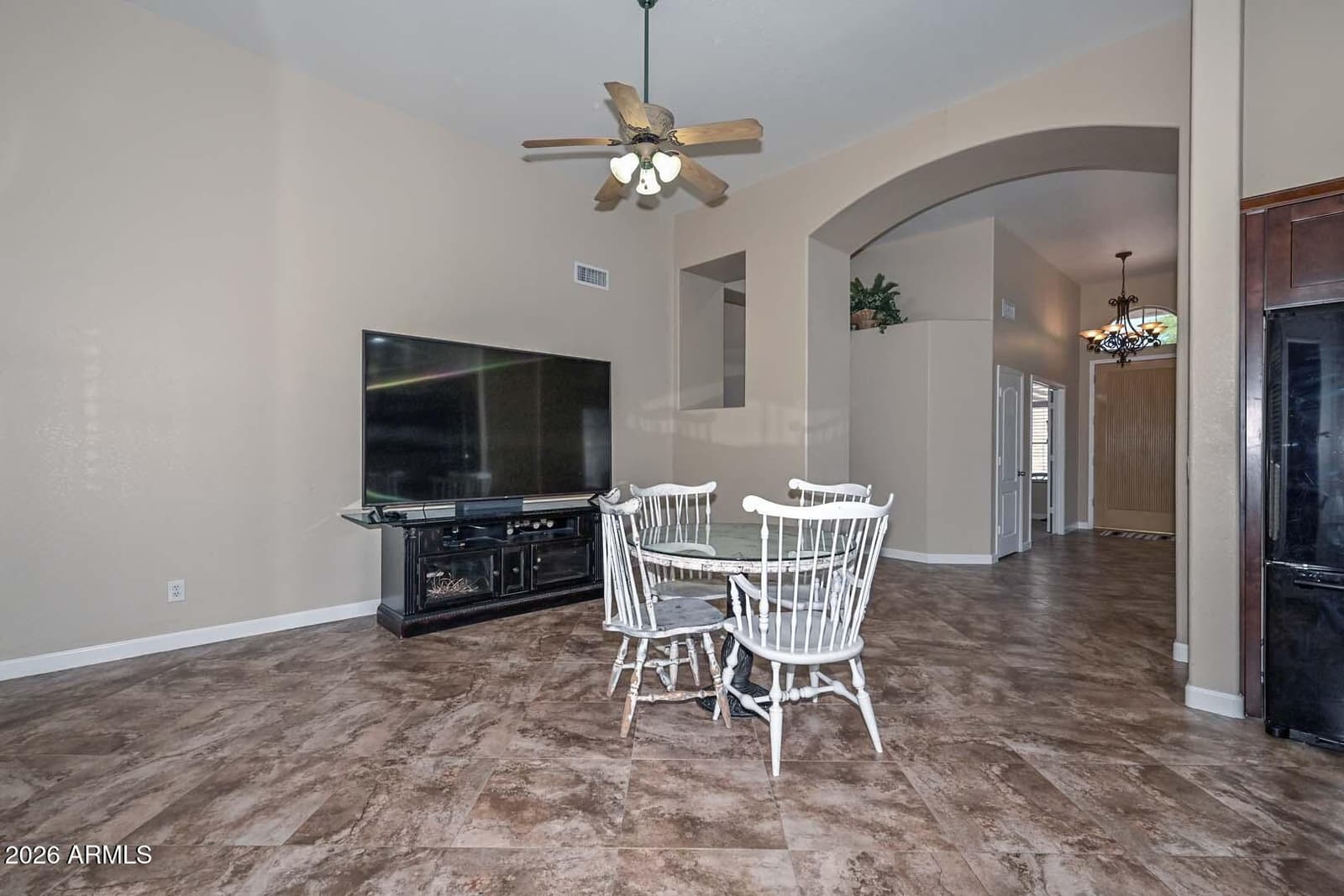 7444 W FOOTHILL Drive, Glendale, AZ 85310 — photo 14 of 46