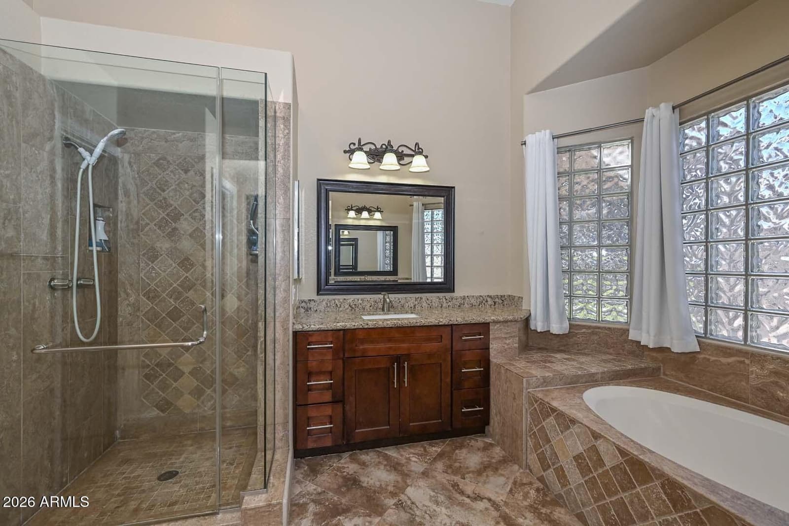 7444 W FOOTHILL Drive, Glendale, AZ 85310 — photo 5 of 46