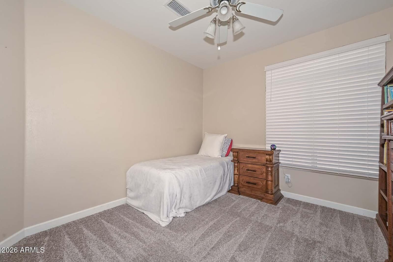 7444 W FOOTHILL Drive, Glendale, AZ 85310 — photo 26 of 46