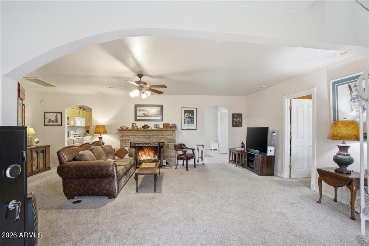 732 W ROAD 1 N, Chino Valley, AZ 86323 — photo 10 of 40